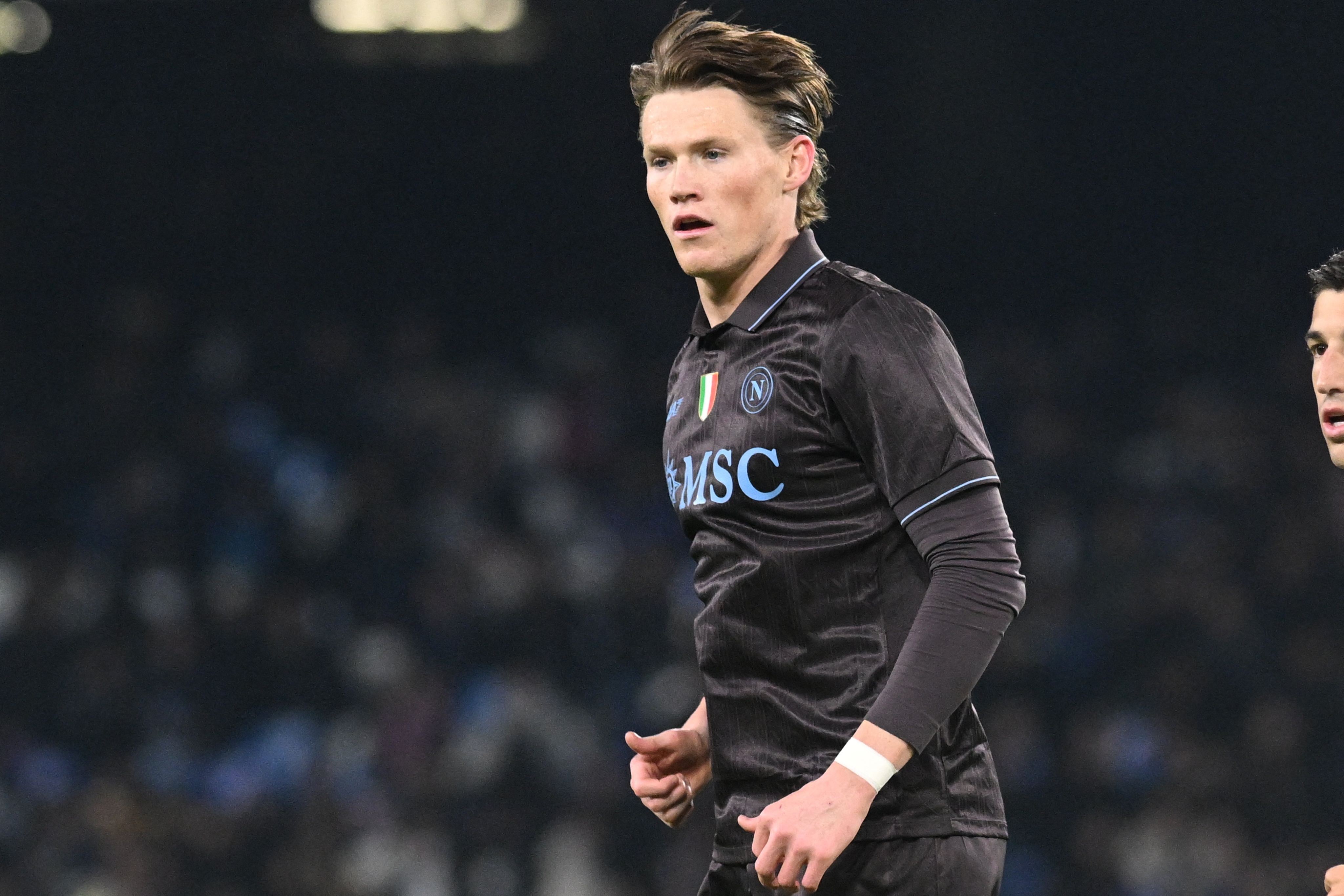 足球直播-麦克托米奈：曼联近两场胜利令人惊叹，希望他们延续这样的势头